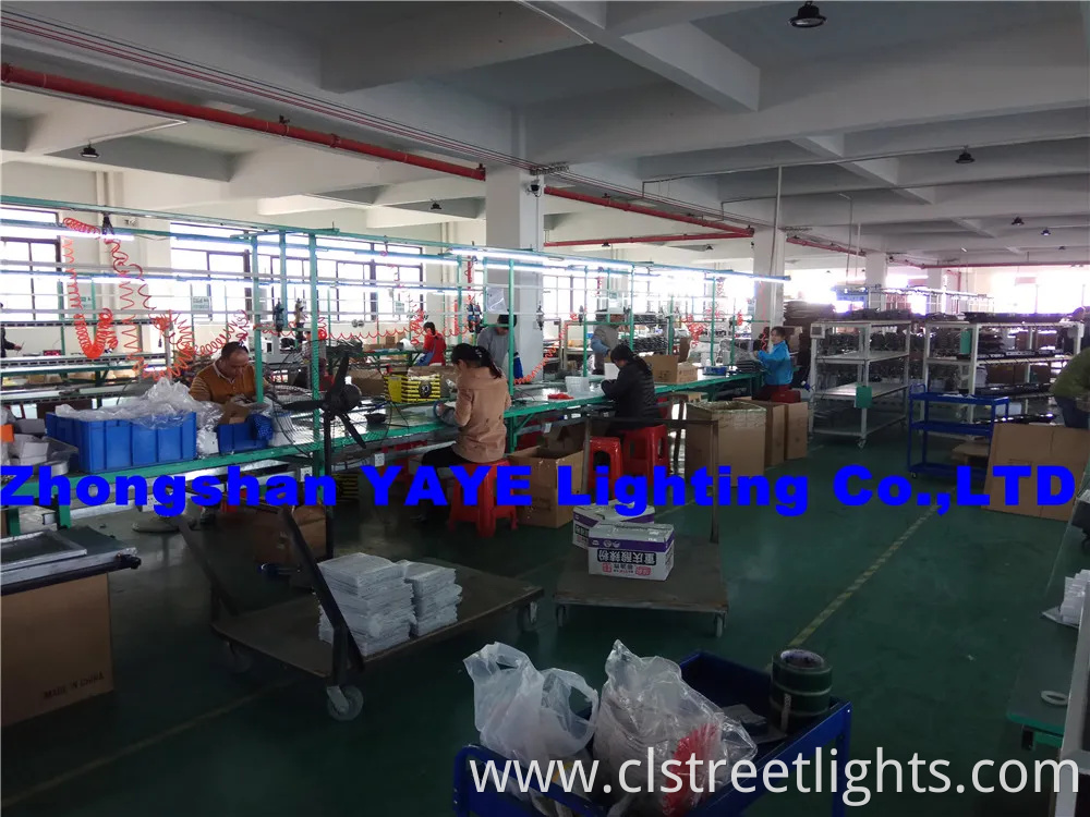 Solar Factory Supplier CE 2000W/1000W/800W600W500W/400W/300W/200W100W IP67 LED Street Outdoor Waterproof All in One Camera COB SMD Wall Flood Garden Road Light